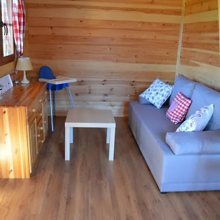 Baigo אכסניה Sznurki