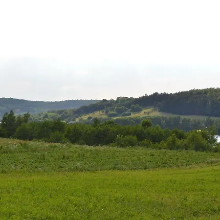 Baigo אכסניה Sznurki