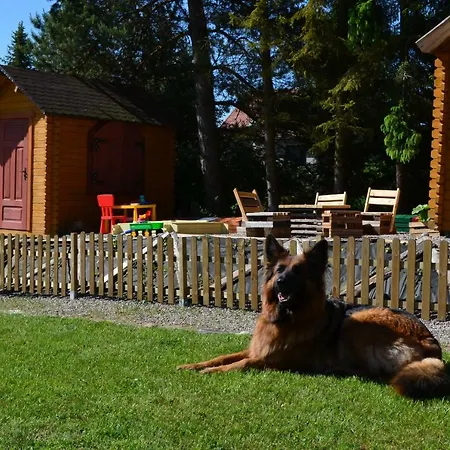 Baigo אכסניה Sznurki