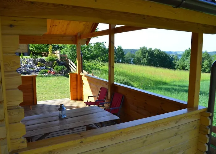 Baigo بيت خشبي Sznurki