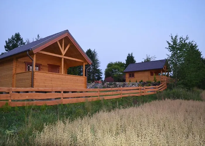 بيت خشبي Baigo Sznurki